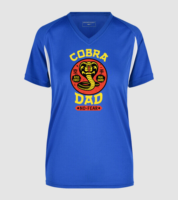 Cobra Dad minta királykék pólón
