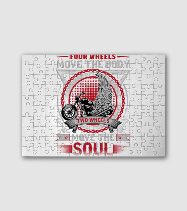 Four wheels move the body two wheels move the soul - Négy kerék mozgatja a testet, két kerék mozgatja a lelket minta fehér pólón