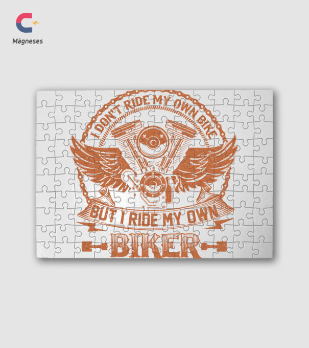 I Don't Ride My Own Bike But I Ride My Own Biker minta fehér pólón