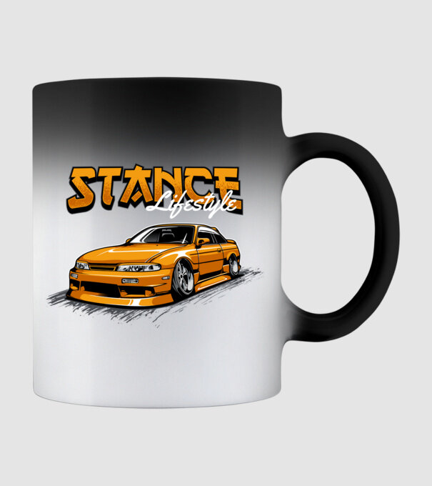 Nissan 240SX minta fekete pólón