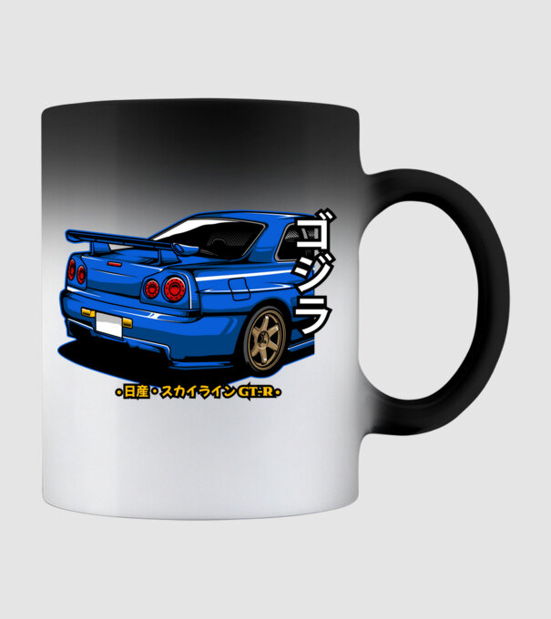 Nissan Skyline GTR minta fekete pólón