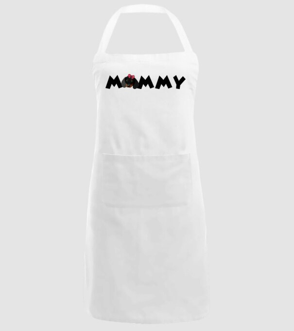 tacsi mami minta fehér pólón