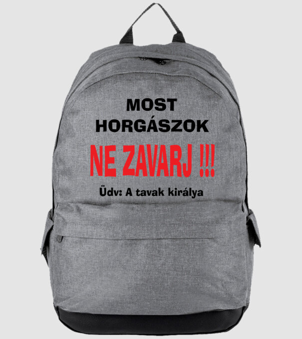 A tavak királya-01 minta szürke pólón