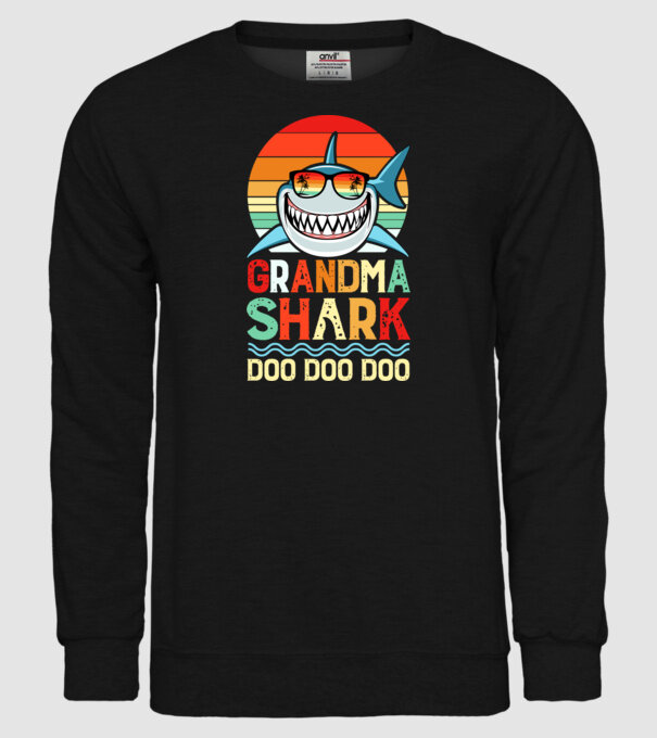 Grandma shark minta fekete pólón