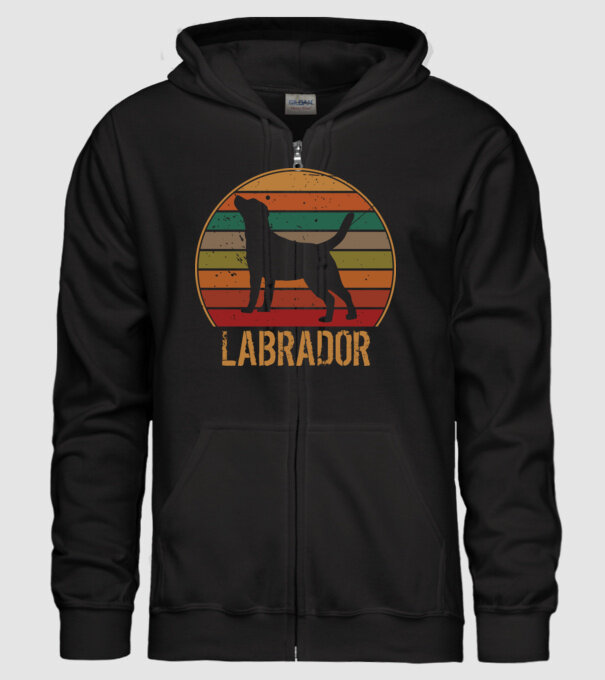 Labrador minta fekete pólón