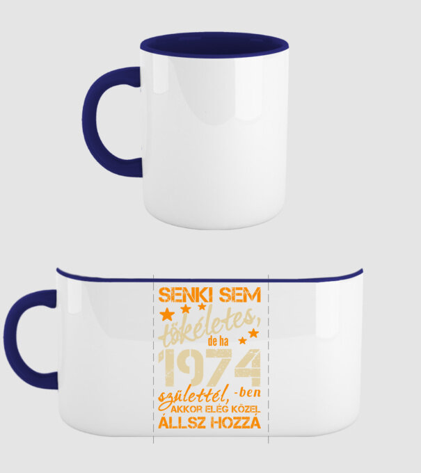 Tökéletes 1974 minta sötétkék pólón