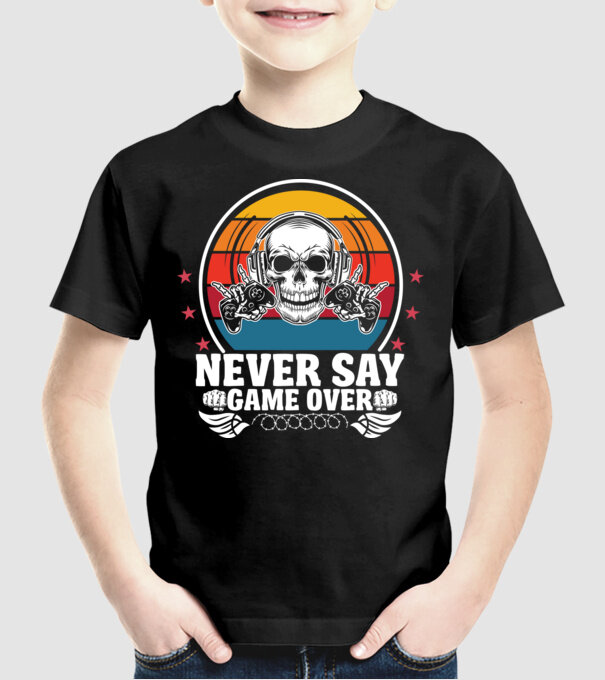 Gamer  minta fekete pólón