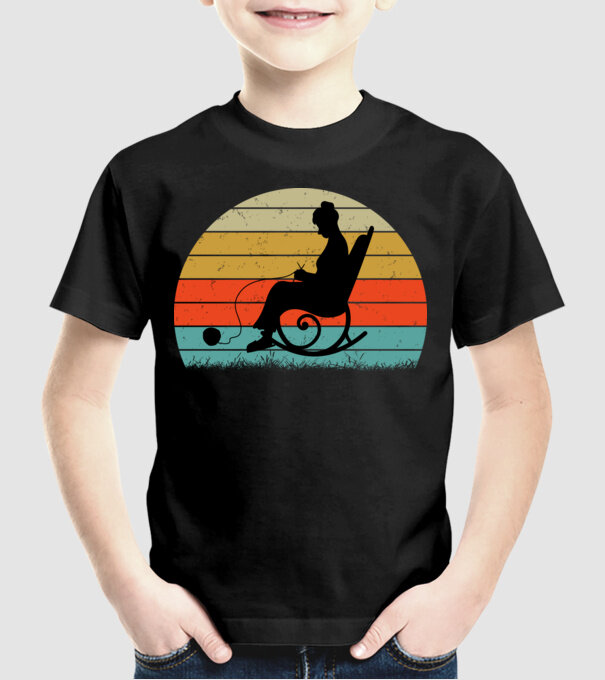 Retro nagymama minta fekete pólón