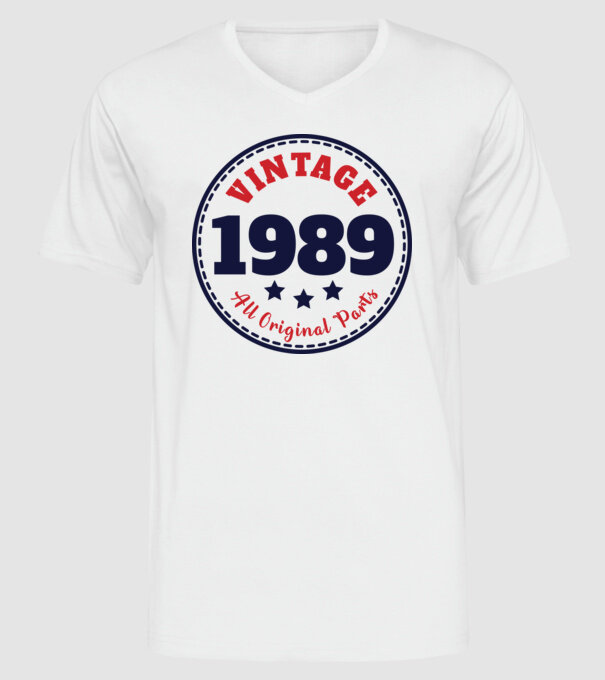 1989 minta fehér pólón