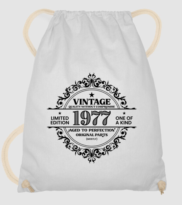 1977 minta fehér pólón