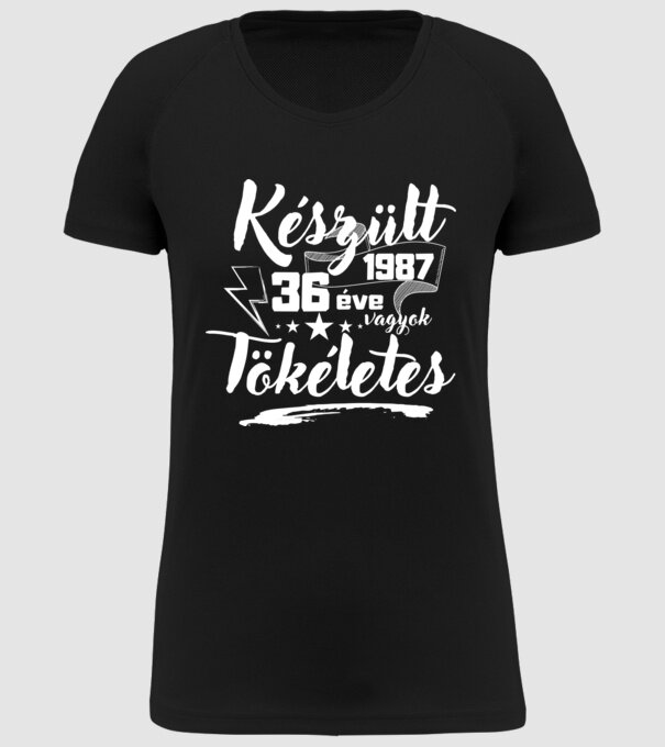 36 éve tökéletes minta fekete pólón