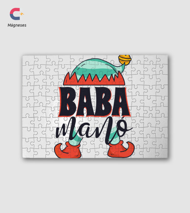 Baba manó minta fehér pólón