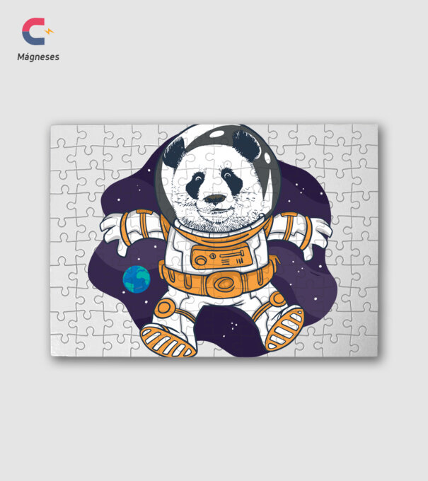 ŰRHAJÓS PANDA minta fehér pólón