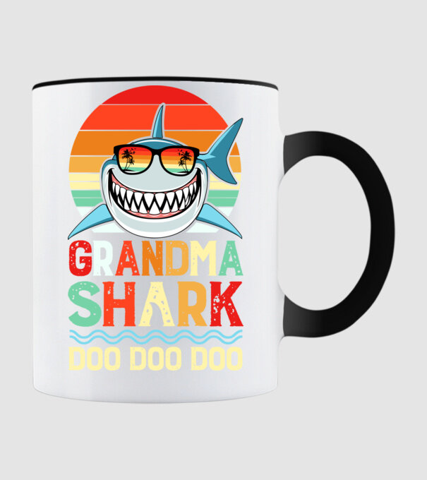 Grandma shark minta fekete pólón