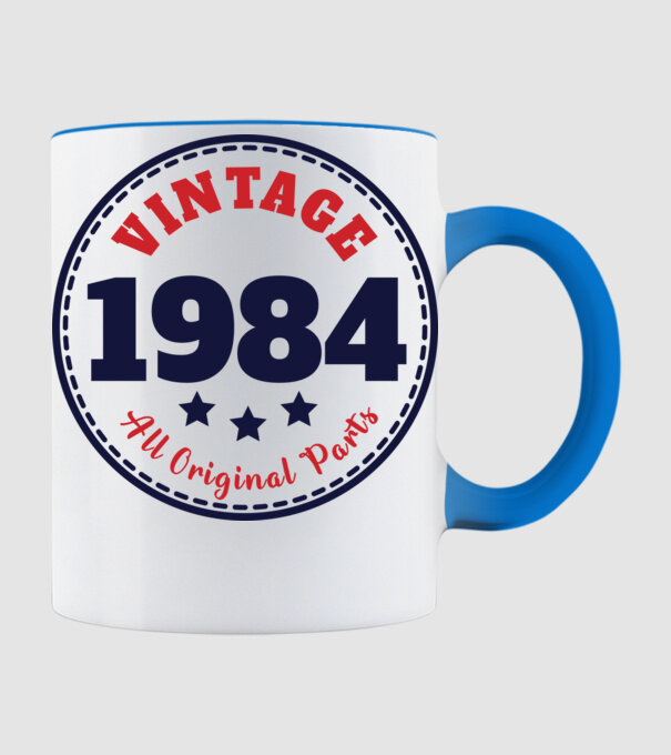 1984 minta világoskék pólón