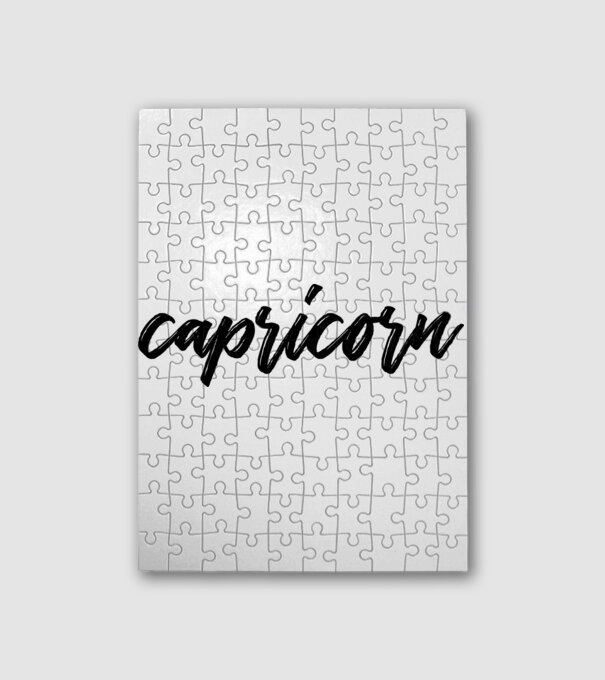 Capricorn minta fehér pólón