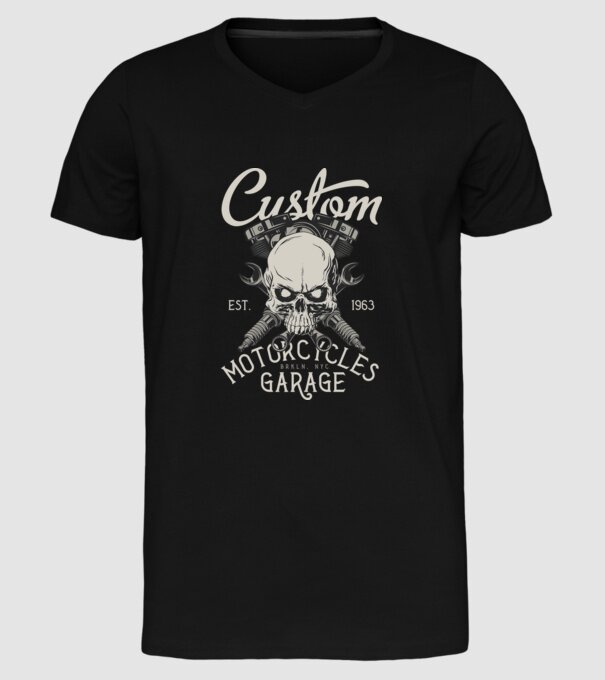 Kerozin Skull 03 minta fekete pólón