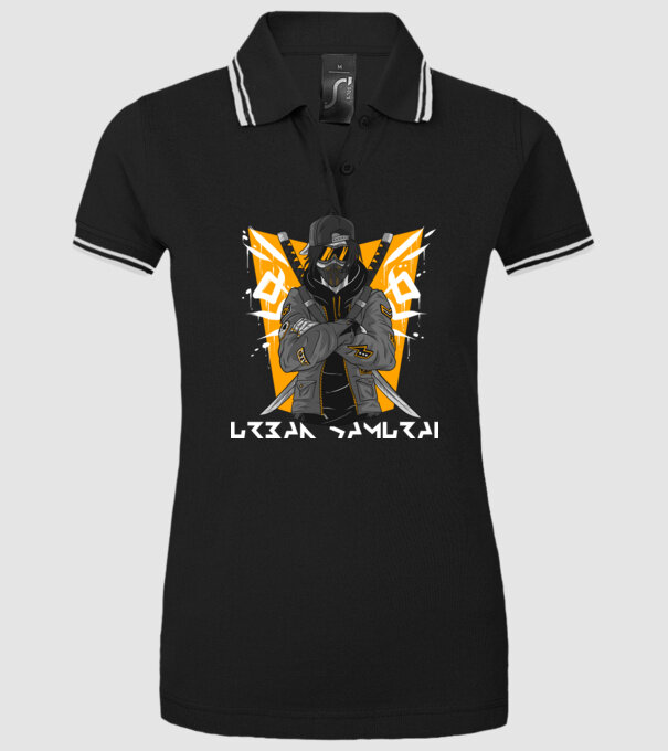 Urban samurai minta fekete pólón